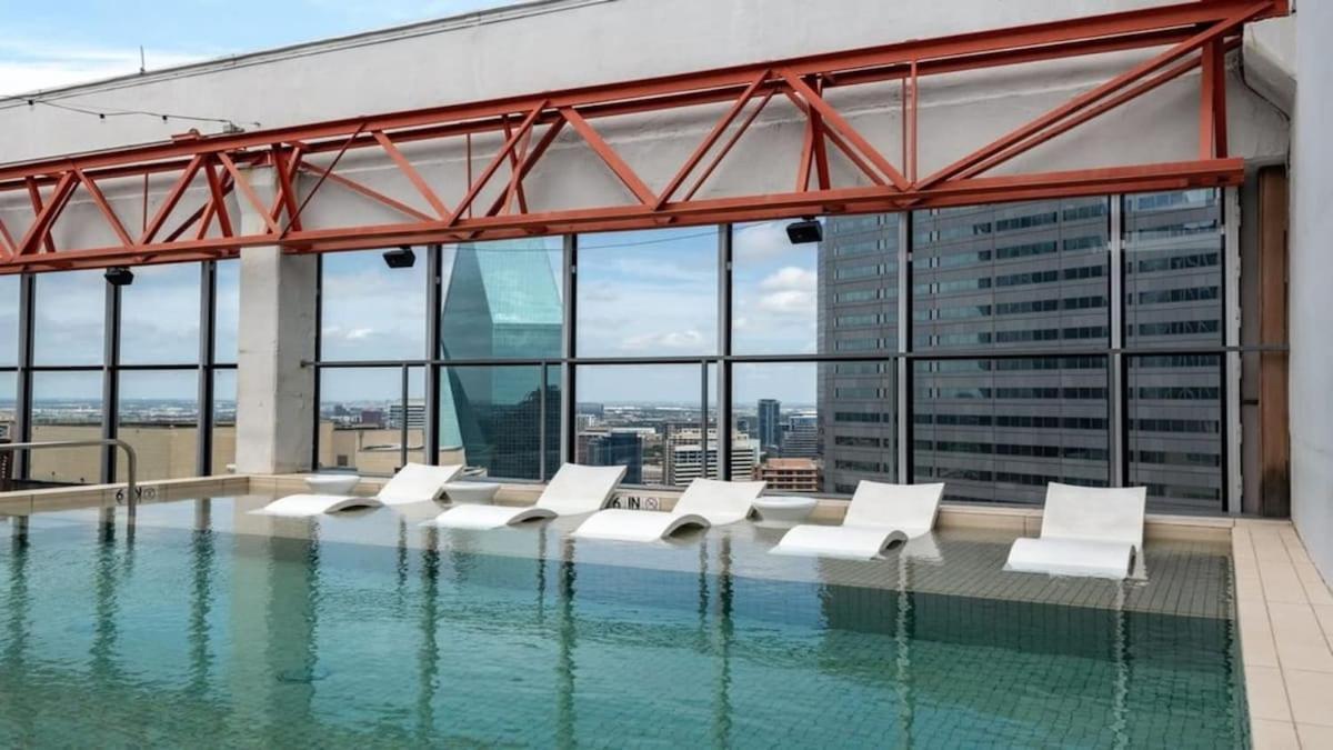 26Th Fl Bold Cozysuites With Pool, Gym Даллас Екстер'єр фото